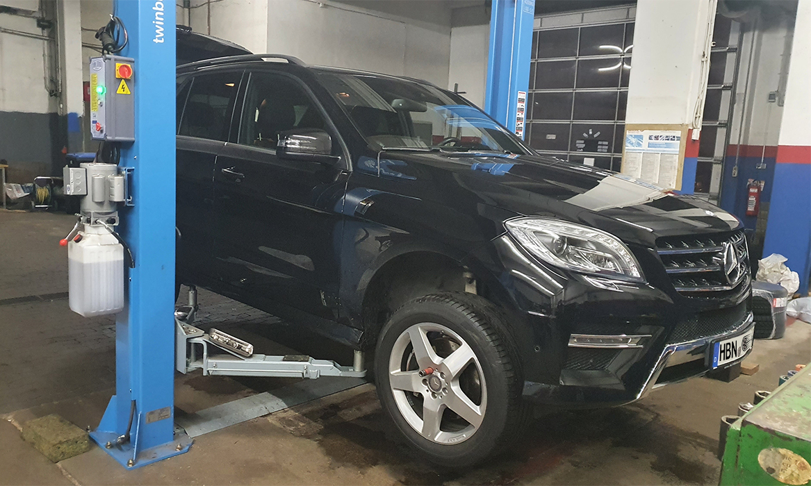 Mercedes Reifen gewechselt
